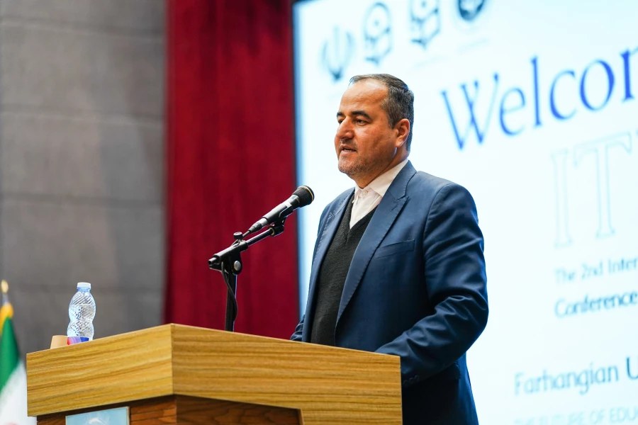 گزارش برگزاری هفتمین همایش ملی و دومین همایش بین المللی تربیت معلم

با محوریت «بازاندیشی تربیت معلم در عصر هوش مصنوعی»
 11