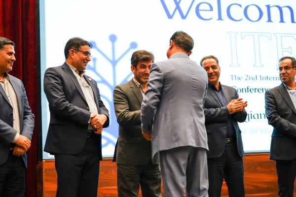 گزارش برگزاری هفتمین همایش ملی و دومین همایش بین المللی تربیت معلم

با محوریت «بازاندیشی تربیت معلم در عصر هوش مصنوعی»
 16