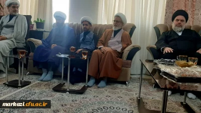  تکریم خانواده شهدا

 حضور مسئولین دانشگاه فرهنگیان در منزل حجت الاسلام والمسلمین سیدی
