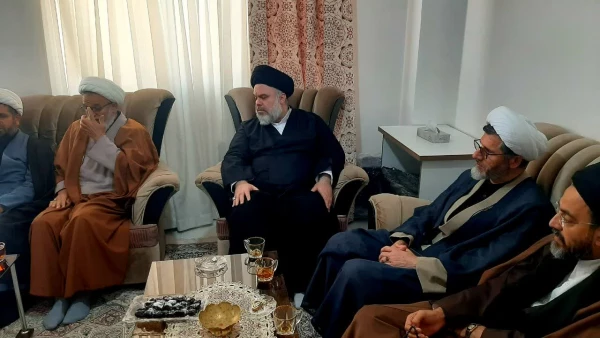  حضور مسئولین دانشگاه فرهنگیان در منزل حجت الاسلام والمسلمین سیدی 3